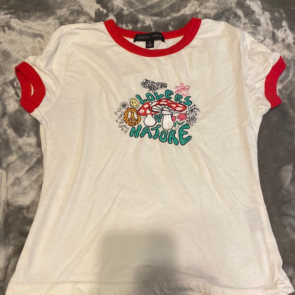 faded rose shirt size small
